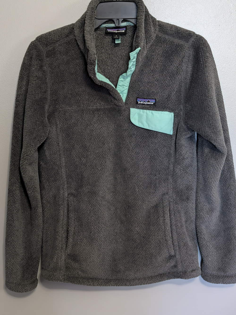 Women's Patagonia Re-tool Snap Button Charcoal/Aqua Fleece Pullover Sz Med